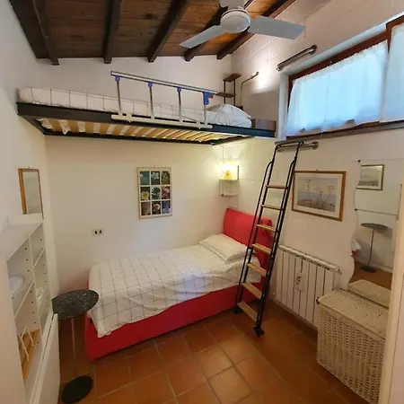 Poggiolindo Bed & Breakfast *