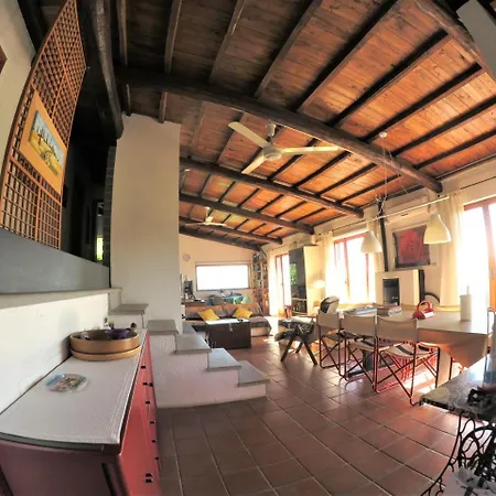 Frühstückspension Poggiolindo 3*